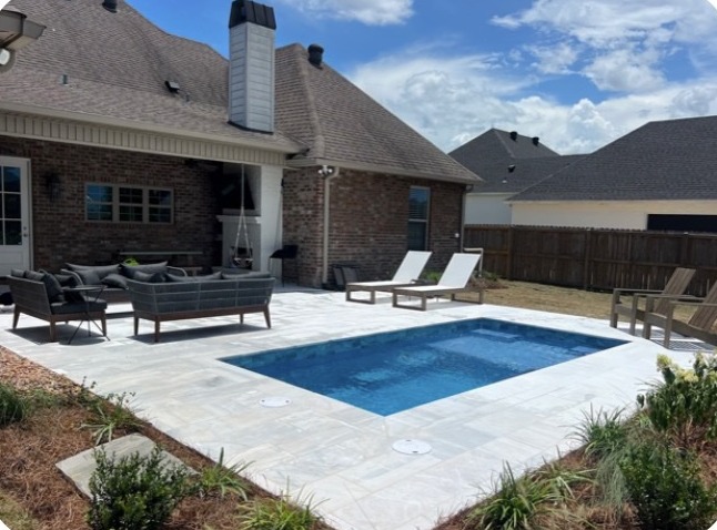 Fiberglass pool installed in Baton Rouge, LA by Precision Pools & Outdoors